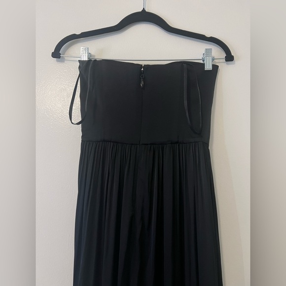 NWT Lovers and Friends  Brylee Gown in Black Strapless Satin Maxi Dress - XS - Picture 10 of 14